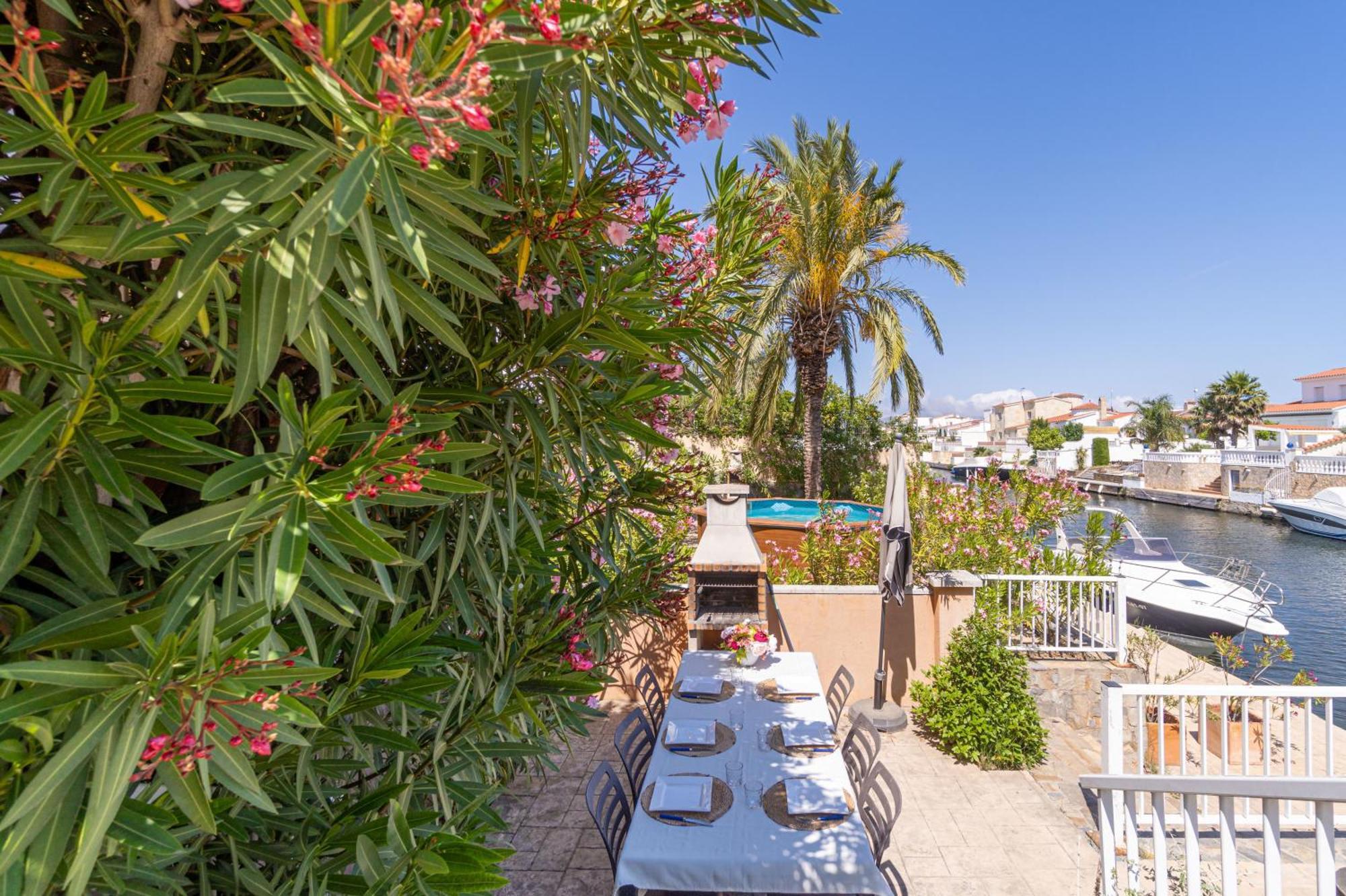 Jouvacations Villa Freser Empuriabrava Extérieur photo