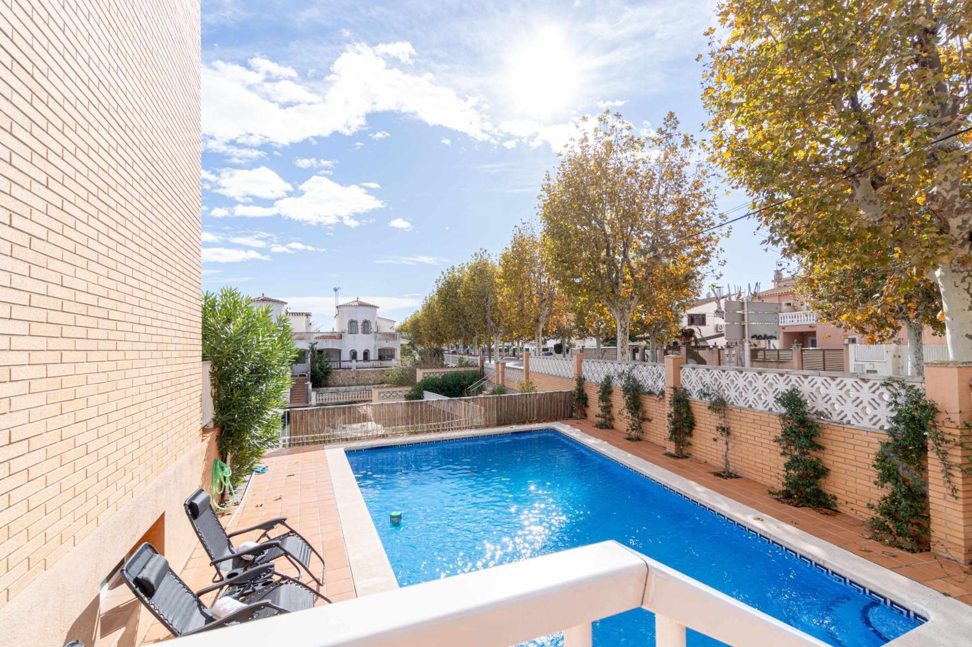 Jouvacations Villa Freser Empuriabrava Extérieur photo